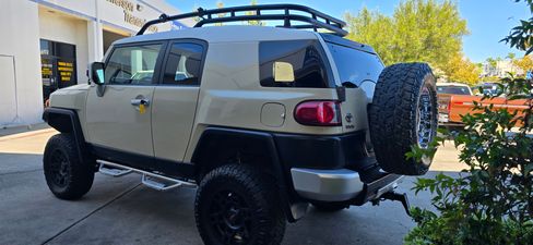 Used 2008 Toyota FJ Cruiser image 13