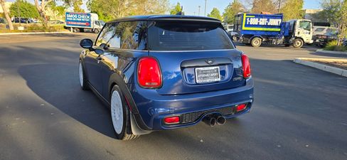 Used 2015 MINI Cooper S image 27