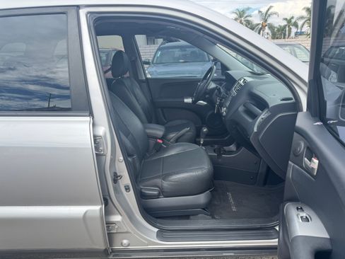 Used 2005 Kia Sportage LX image 15