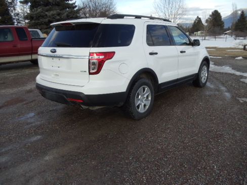 Used 2014 Ford Explorer XLS image 8