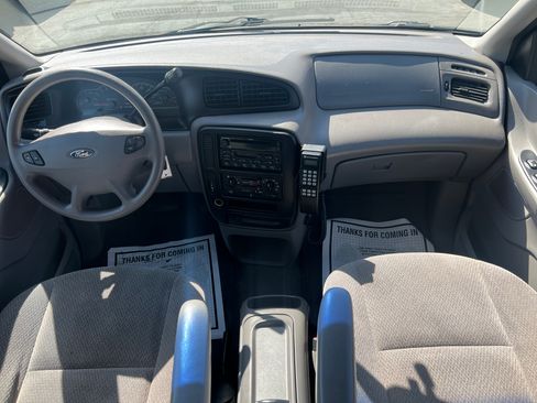 Used 2003 Ford Windstar LX image 3