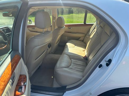 Used 2005 Lexus LS 430 image 19