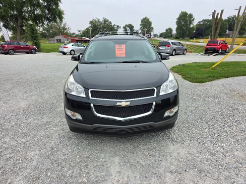 Used 2012 Chevrolet Traverse LT image 3