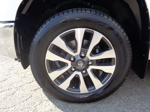 Used 2019 Toyota Tundra Limited image 23