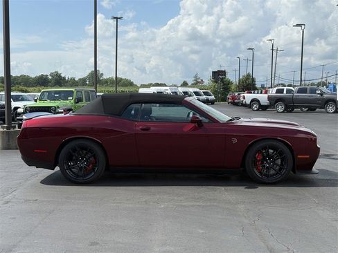 Used 2023 Dodge Challenger SRT Hellcat image 10