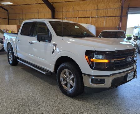 Used 2024 Ford F150 XLT image 2