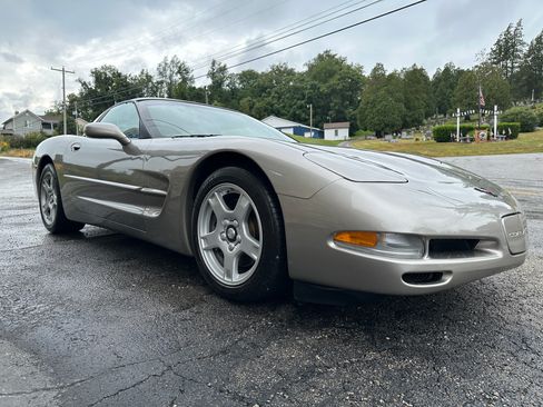 Used 1999 Chevrolet Corvette image 5