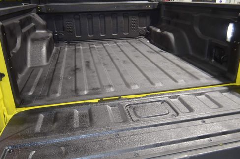 Used 2023 Jeep Gladiator Willys image 12