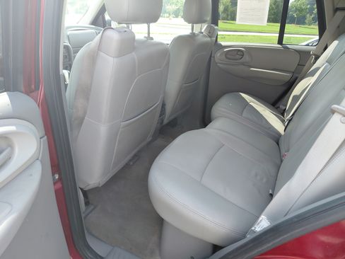Used 2008 Chevrolet TrailBlazer LT image 11