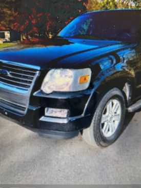 Used 2010 Ford Explorer XLT image 14