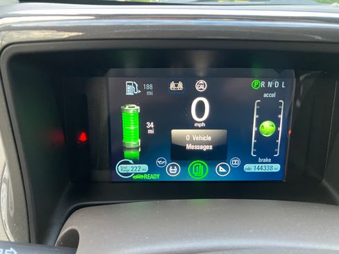 Used 2013 Chevrolet Volt Premium image 13