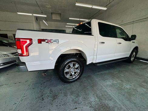 Used 2015 Ford F150 FX4 image 7