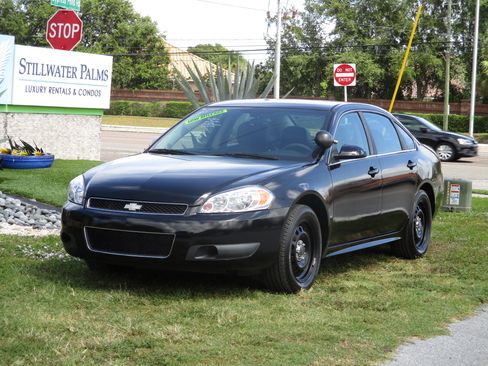Used 2016 Chevrolet Impala image 1