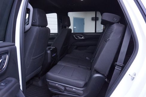 Used 2022 Chevrolet Tahoe LS image 9