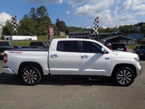 Used 2019 Toyota Tundra Limited image 1