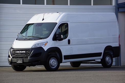 Used 2024 RAM ProMaster 2500 image 1