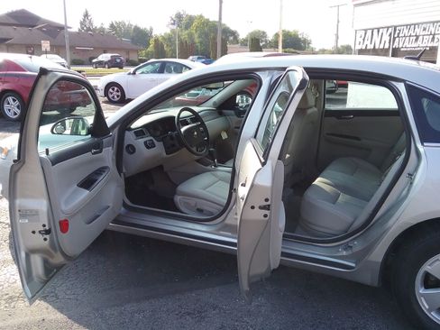 Used 2008 Chevrolet Impala LT image 15
