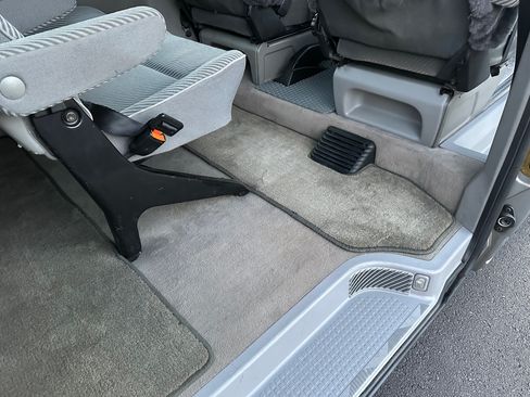 Used 1999 Volkswagen Eurovan GLS image 48