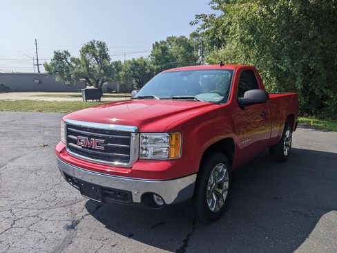 Used 2008 GMC Sierra 1500 W/T image 1