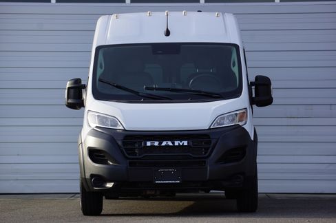 Used 2024 RAM ProMaster 2500 image 2
