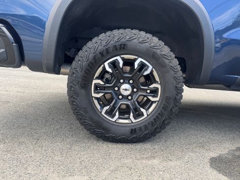Used 2022 Chevrolet Silverado 1500 ZR2 image 10