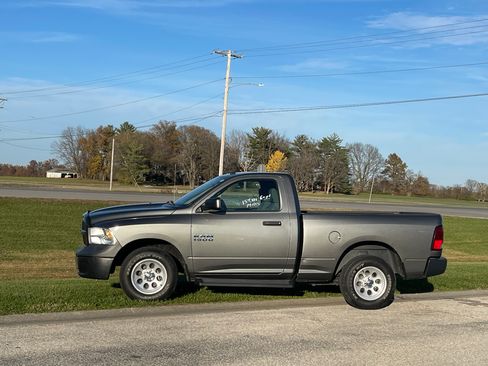 Used 2013 RAM 1500 Tradesman image 2