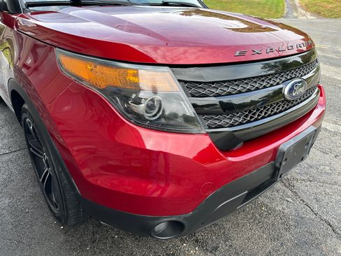 Used 2014 Ford Explorer Sport image 11