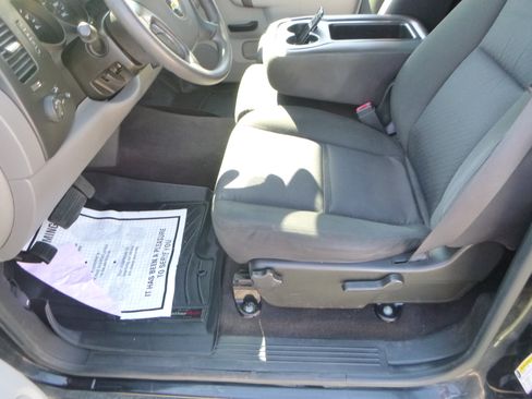 Used 2011 Chevrolet Silverado 1500 LS image 17