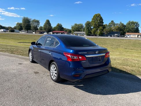 Used 2019 Nissan Sentra S image 3