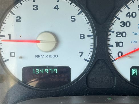Used 2005 Dodge Ram 1500 Truck ST image 7