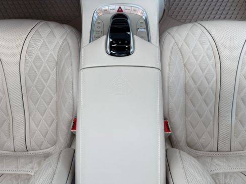 Used 2017 Mercedes-Benz S 65 AMG image 30