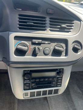 Used 2003 Toyota Sienna CE image 13
