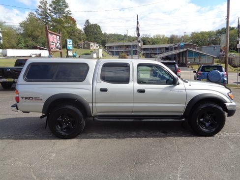 Used 2004 Toyota Tacoma TRD Off-Road image 5