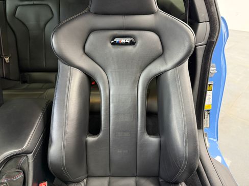 Used 2018 BMW M4 Competition image 20