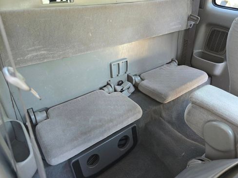 Used 2004 Toyota Tacoma image 16