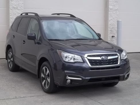 Used 2018 Subaru Forester 2.5i Premium image 4