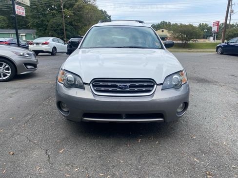 Used 2005 Subaru Outback 2.5i image 2