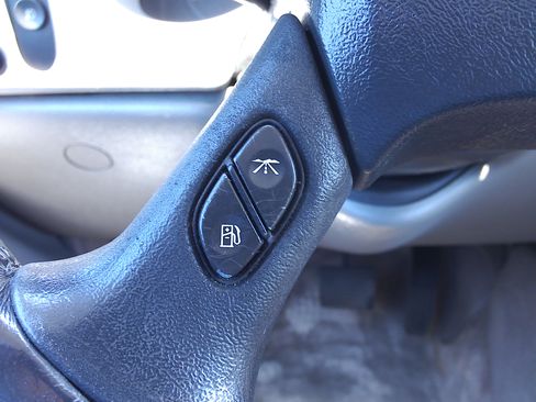 Used 2008 Chevrolet TrailBlazer LS image 26