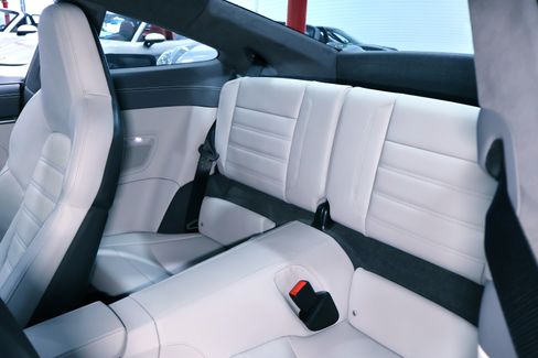 Used 2022 Porsche 911 Turbo image 22