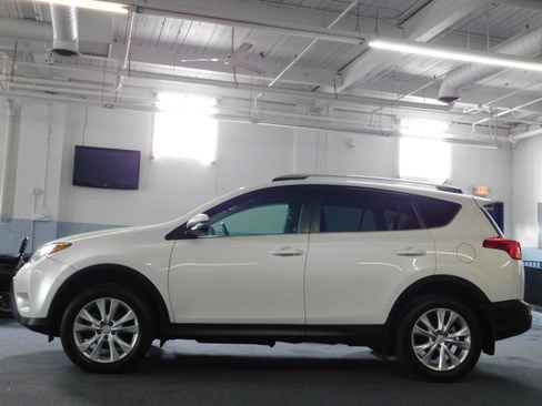 Used 2013 Toyota RAV4 Limited image 9