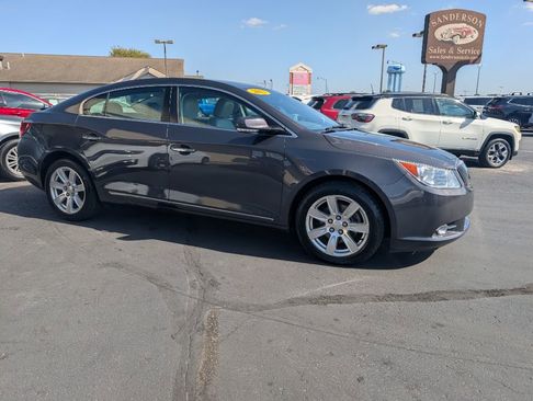 Used 2013 Buick LaCrosse Leather image 3