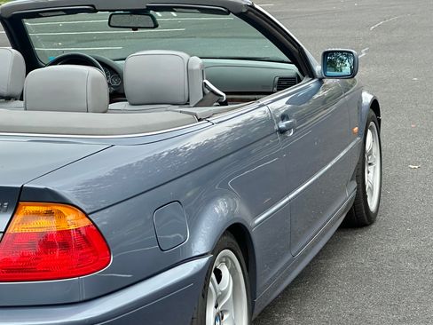 Used 2001 BMW 330Ci image 4