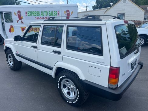 Used 2001 Jeep Cherokee Sport image 11