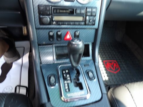 Used 1998 Mercedes-Benz SLK 230 image 8