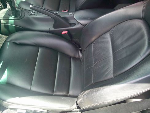 Used 2001 Porsche 911 image 10