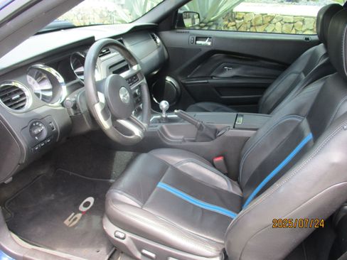 Used 2012 Ford Mustang GT image 4