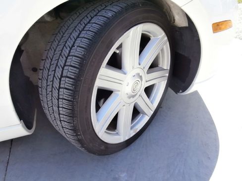Used 2005 Chrysler Crossfire Limited image 17