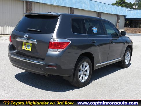 Used 2012 Toyota Highlander LE image 3