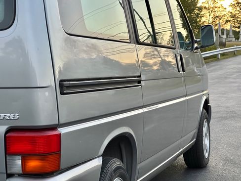 Used 1999 Volkswagen Eurovan GLS image 23