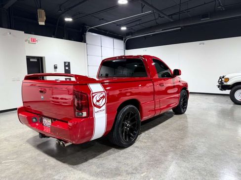 Used 2005 Dodge Ram SRT-10 SRT-10 image 2